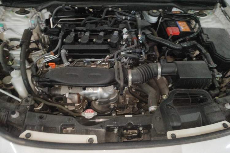 Used Honda Civic 2022 240TURBO CVT Dynamic Control Version Engine Bay