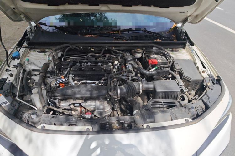 Used Honda Civic 2022 240TURBO CVT Dynamic Edition Engine Bay