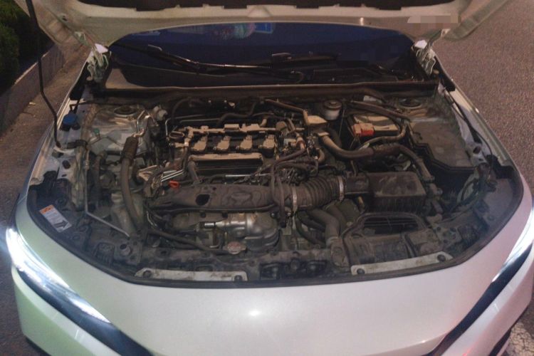 Used Honda Civic 2022 240TURBO CVT Dynamic Edition Engine Bay