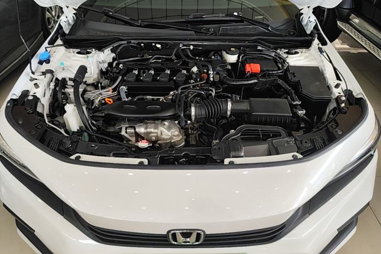 Used Honda Civic 2022 240TURBO CVT Dynamic Edition Engine Bay