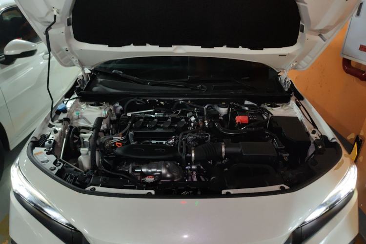 Used Honda Civic 2022 240TURBO CVT Dynamic Edition Engine Bay
