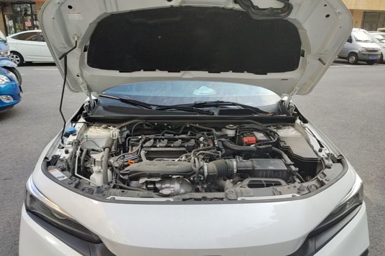 Used Honda Civic 2022 240TURBO CVT Dynamic Edition Engine Bay