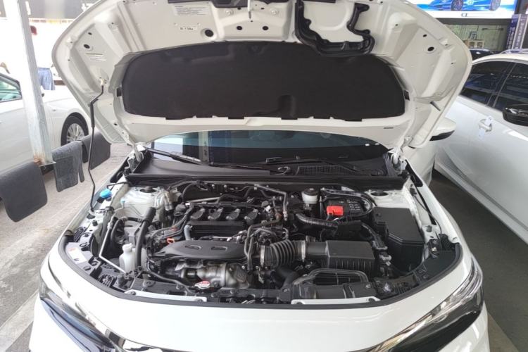 Used Honda Civic 2022 240TURBO CVT Dynamic Edition Engine Bay