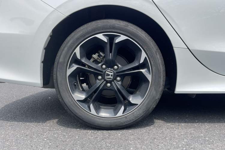 Used Honda Civic 2022 240TURBO CVT Dynamic Edition Exterior 11