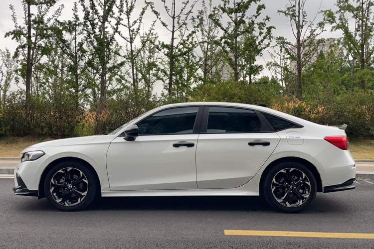 Used Honda Civic 2022 240TURBO CVT Dynamic Edition Exterior 2