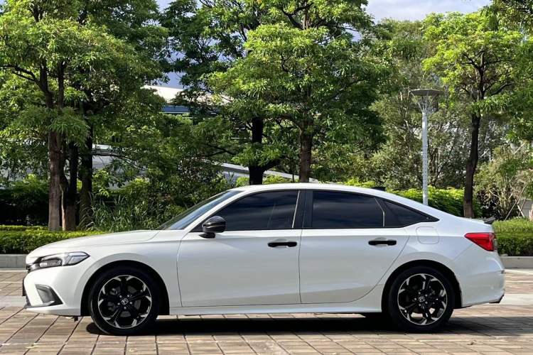 Used Honda Civic 2022 240TURBO CVT Dynamic Edition Exterior 3