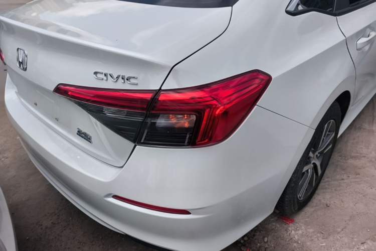 Used Honda Civic 2022 240TURBO CVT Dynamic Edition Exterior 3