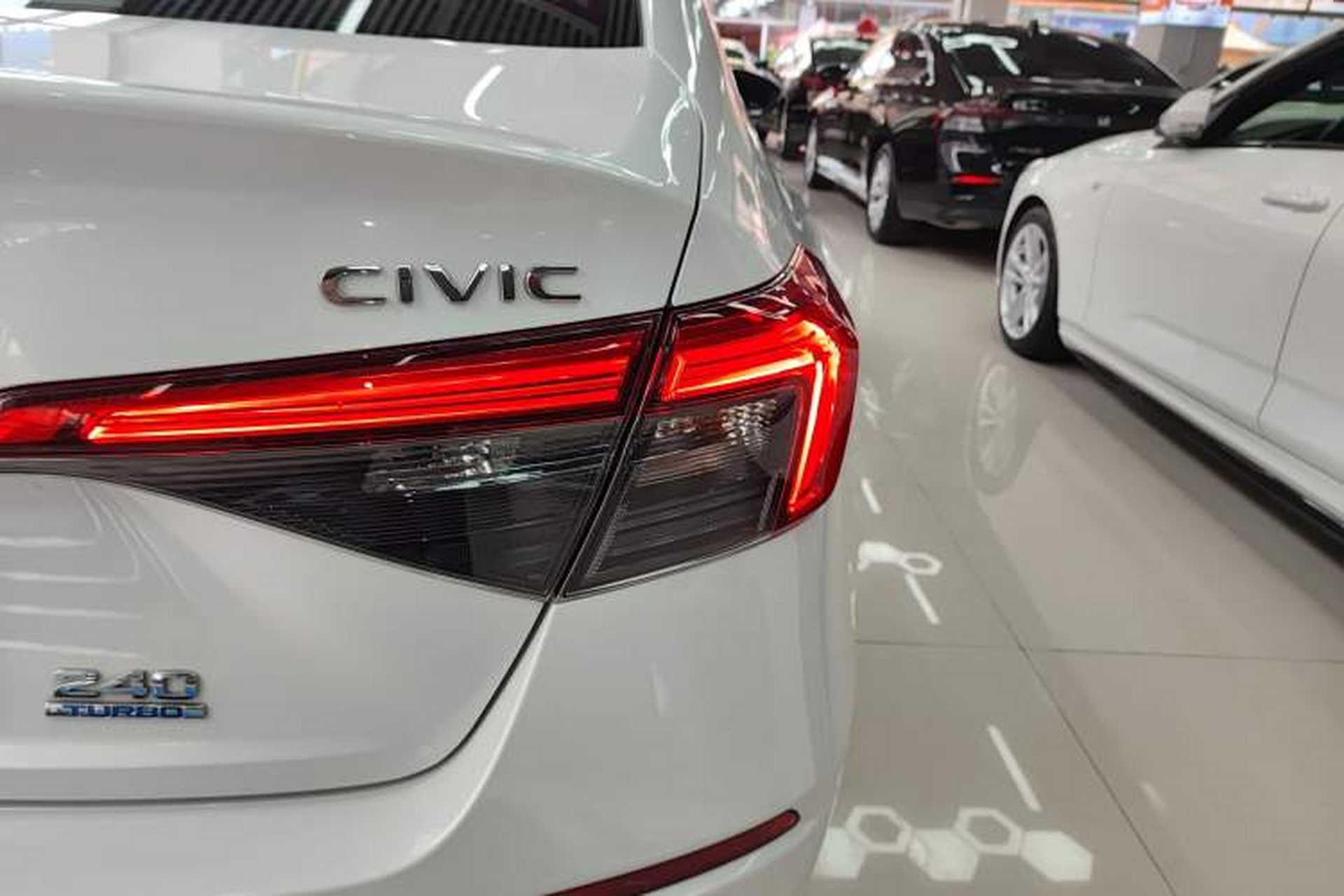 Used Honda Civic 2022 240TURBO CVT Dynamic Edition Exterior 3