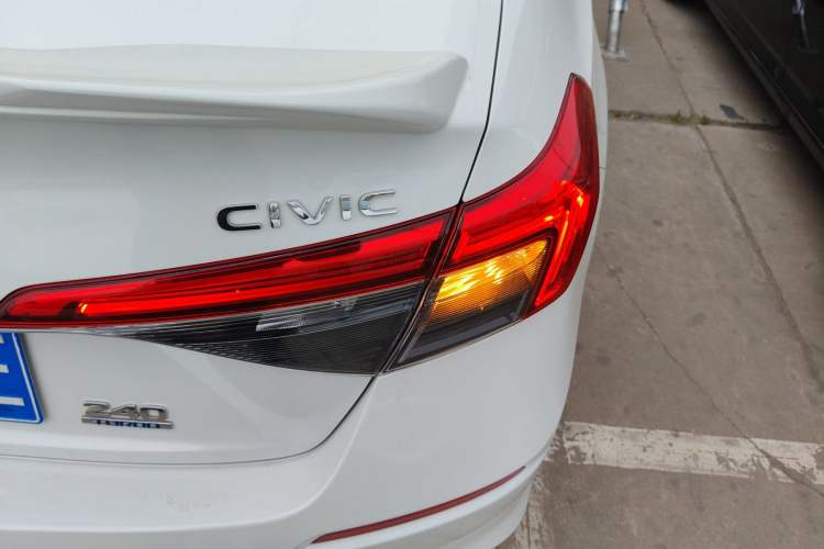 Used Honda Civic 2022 240TURBO CVT Dynamic Edition Exterior 3