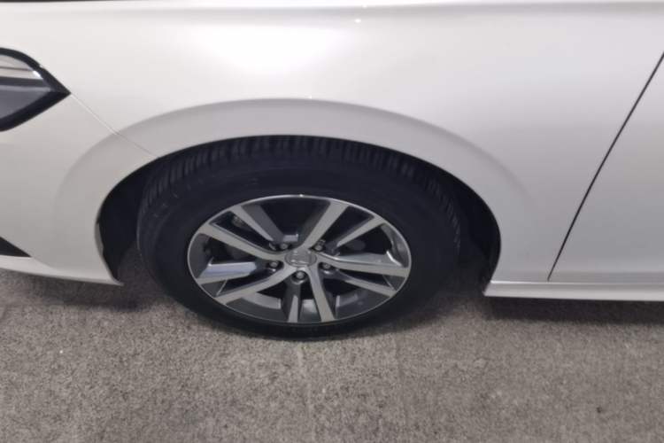Used Honda Civic 2022 240TURBO CVT Dynamic Edition Exterior 4
