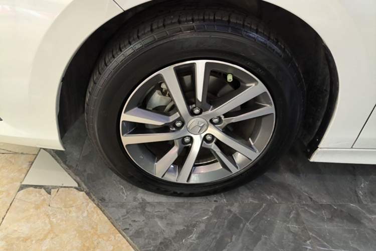 Used Honda Civic 2022 240TURBO CVT Dynamic Edition Exterior 4