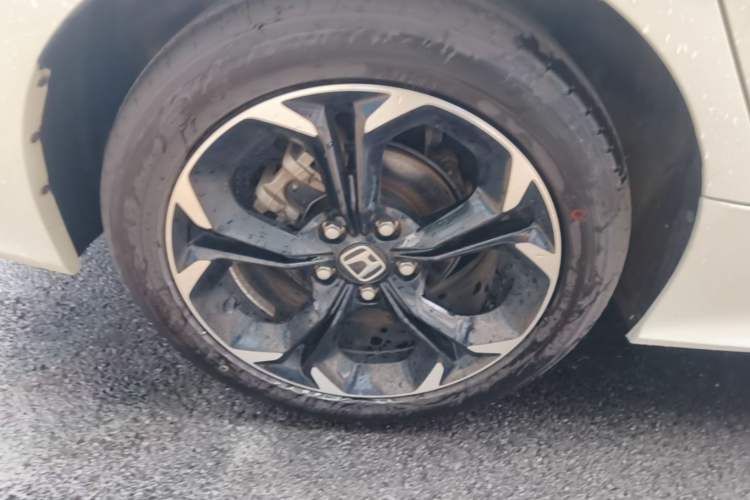 Used Honda Civic 2022 240TURBO CVT Dynamic Edition Exterior 5
