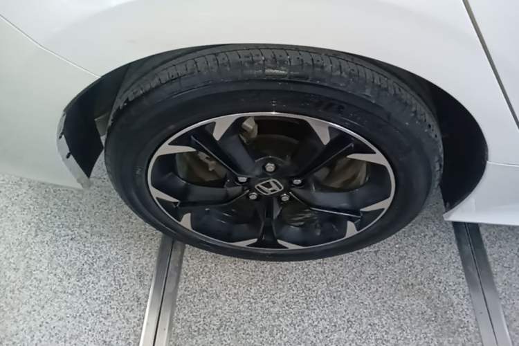 Used Honda Civic 2022 240TURBO CVT Dynamic Edition Exterior 5