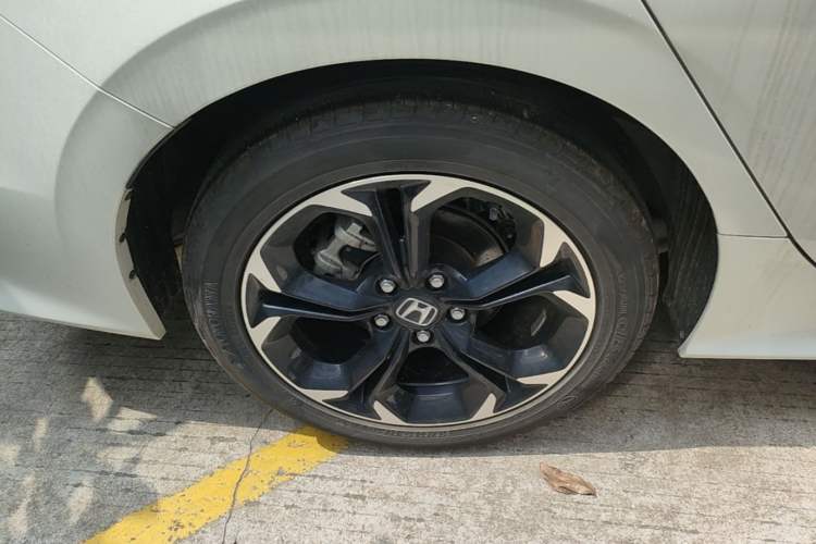 Used Honda Civic 2022 240TURBO CVT Dynamic Edition Exterior 5