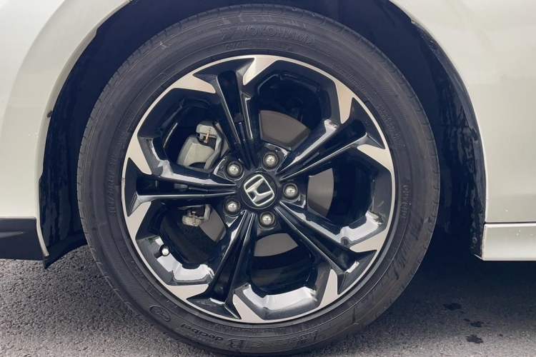 Used Honda Civic 2022 240TURBO CVT Dynamic Edition Exterior 6