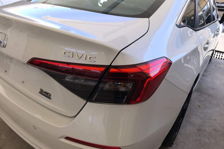 Used Honda Civic 2022 240TURBO CVT Dynamic Control Version Exterior 6