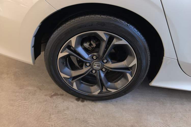 Used Honda Civic 2022 240TURBO CVT Dynamic Control Version Exterior 8
