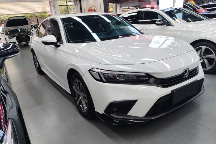Used Honda Civic 2022 240TURBO CVT Dynamic Edition Front Right 45 Deg