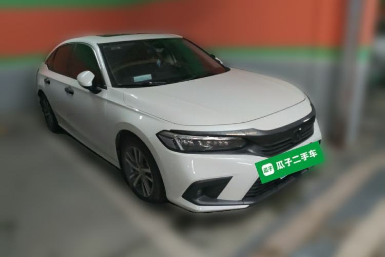 Used Honda Civic 2022 240TURBO CVT Dynamic Edition Front Right 45 Deg