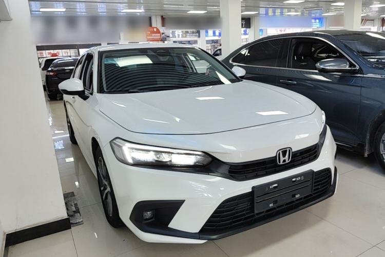 Used Honda Civic 2022 240TURBO CVT Dynamic Edition Front Right 45 Deg