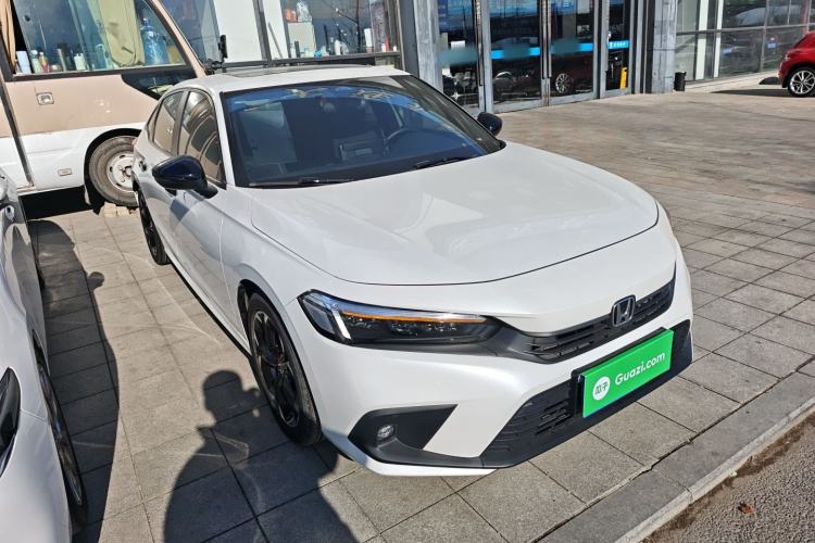 Used Honda Civic 2022 240TURBO CVT Dynamic Edition Front Right 45 Deg