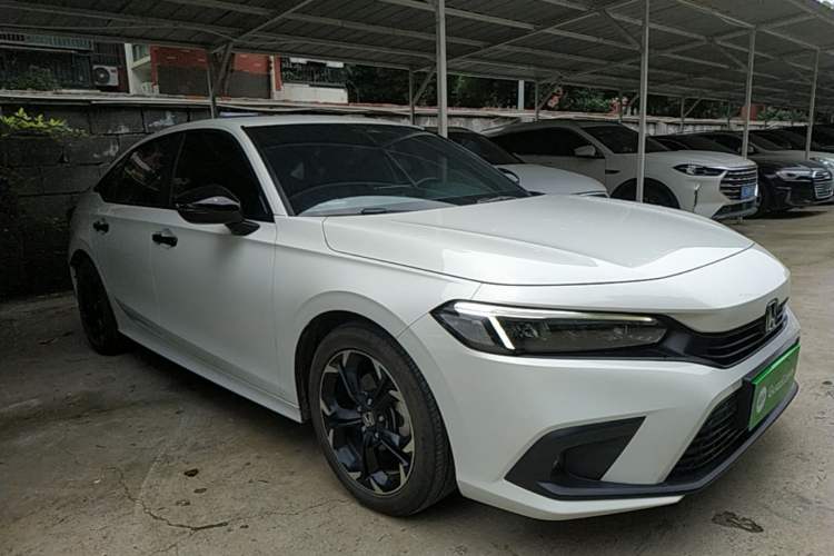 Used Honda Civic 2022 240TURBO CVT Dynamic Edition Front Right 45 Deg
