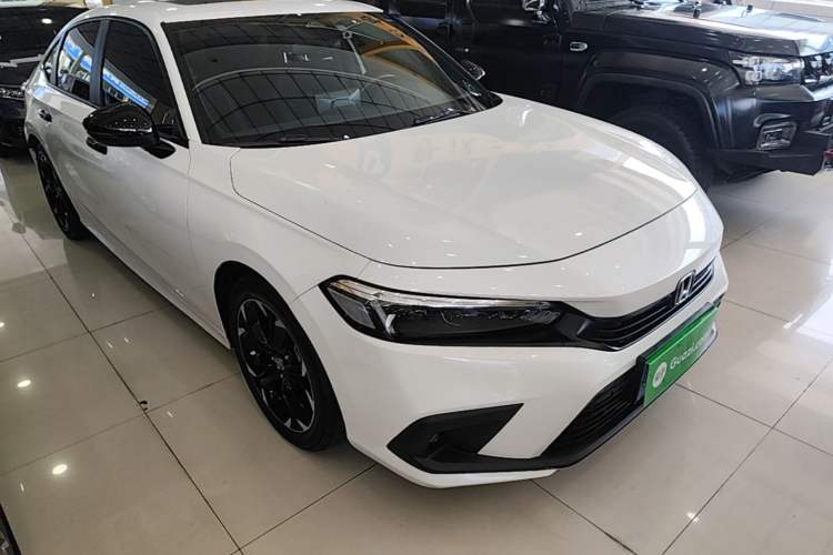 Used Honda Civic 2022 240TURBO CVT Dynamic Edition Front Right 45 Deg