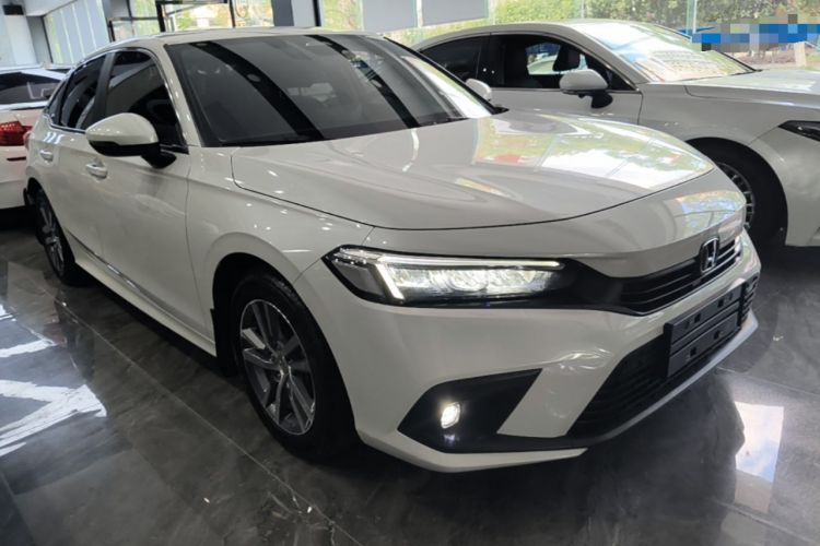 Used Honda Civic 2022 240TURBO CVT Dynamic Edition Front Right 45 Deg