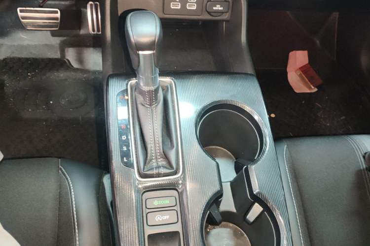 Used Honda Civic 2022 240TURBO CVT Dynamic Edition Gear Lever