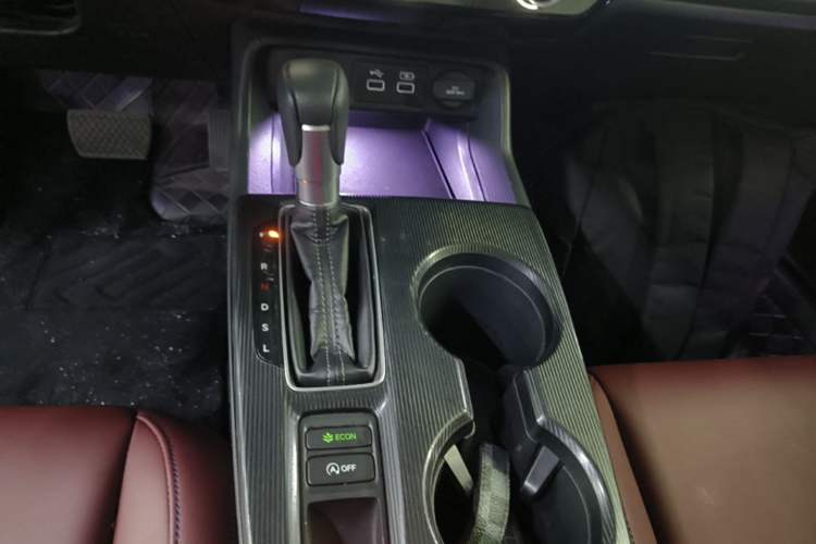 Used Honda Civic 2022 240TURBO CVT Dynamic Edition Gear Lever