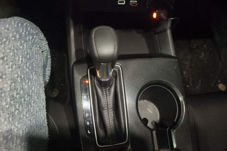 Used Honda Civic 2022 240TURBO CVT Jingcheng Edition Gear Lever