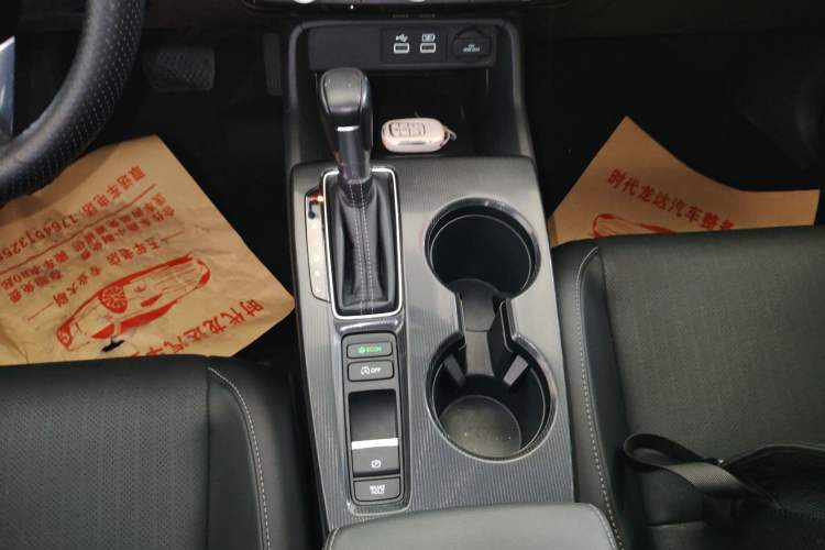 Used Honda Civic 2022 180TURBO CVT Shangqing Edition Gear Lever