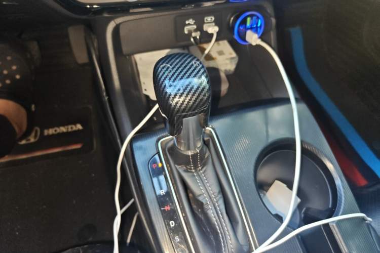 Used Honda Civic 2022 240TURBO CVT Dynamic Edition Gear Lever