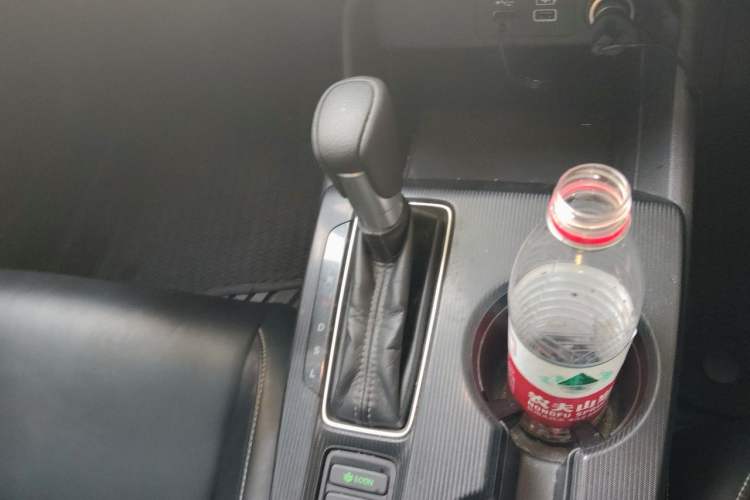 Used Honda Civic 2022 240TURBO CVT Dynamic Edition Gear Lever