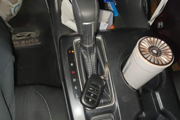 Used Honda Civic 2022 240TURBO CVT Dynamic Edition Gear Lever