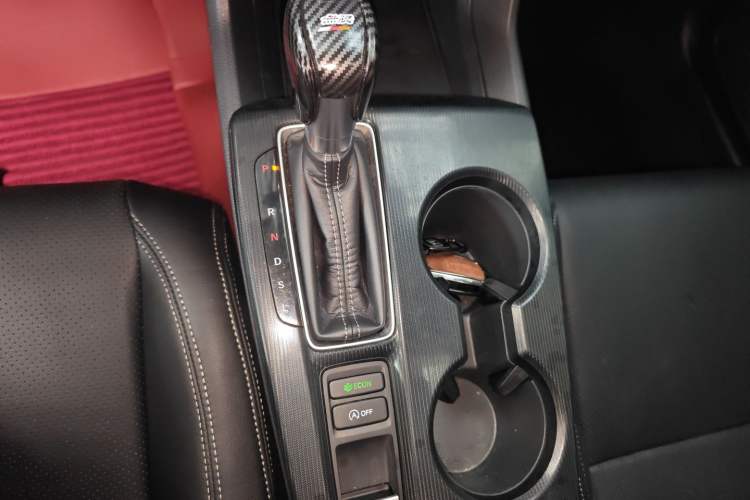 Used Honda Civic 2022 240TURBO CVT Dynamic Edition Gear Lever