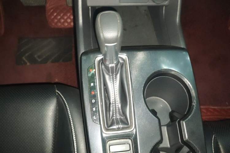 Used Honda Civic 2022 240TURBO CVT Dynamic Edition Gear Lever
