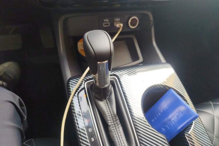 Used Honda Civic 2022 240TURBO CVT Dynamic Edition Gear Lever