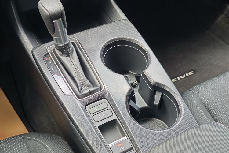 Used Honda Civic 2022 240TURBO CVT Dynamic Edition Gear Lever