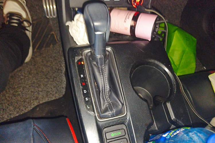 Used Honda Civic 2022 240TURBO CVT Dynamic Edition Gear Lever