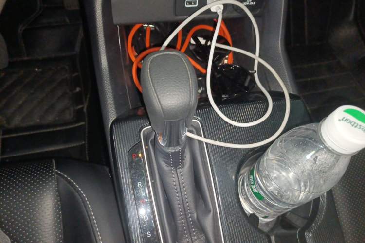 Used Honda Civic 2022 240TURBO CVT Dynamic Edition Gear Lever