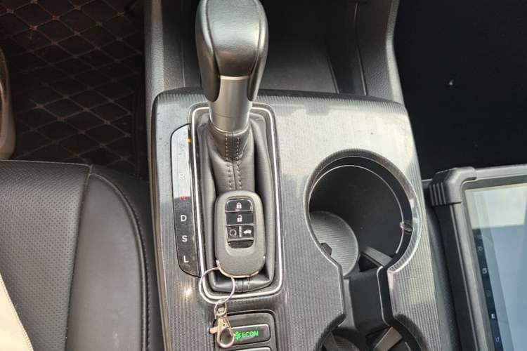 Used Honda Civic 2022 240TURBO CVT Dynamic Edition Gear Lever