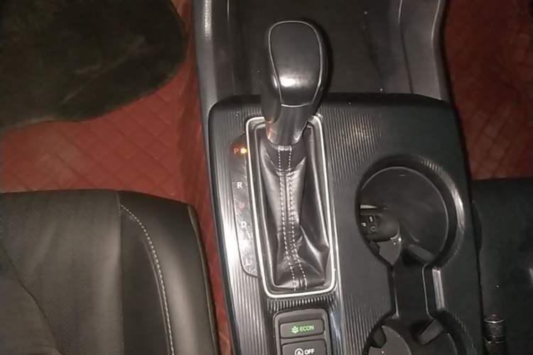 Used Honda Civic 2022 180TURBO CVT Shangqing Edition Gear Lever
