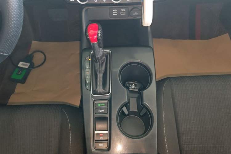 Used Honda Civic 2022 240TURBO CVT Dynamic Edition Gear Lever