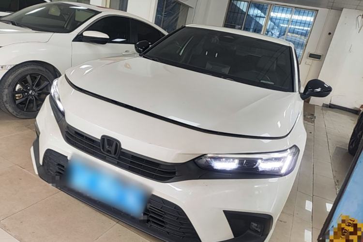 Honda Civic 2022 240TURBO CVT Dynamic Edition - Sport