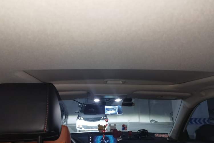 Used Honda Civic 2022 240TURBO CVT Dynamic Edition Headliner