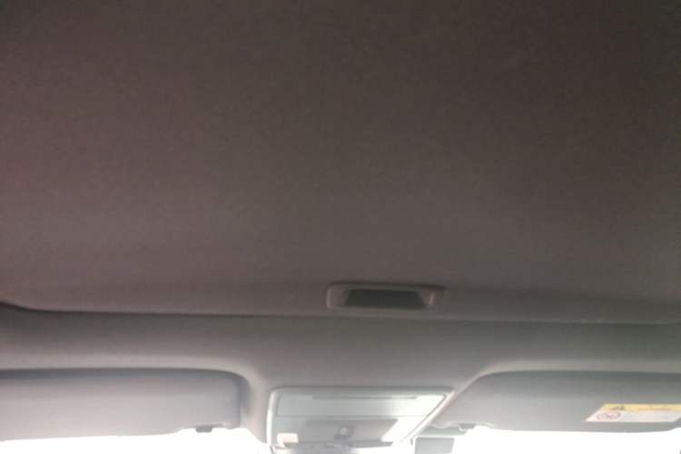 Used Honda Civic 2022 240TURBO CVT Dynamic Edition Headliner