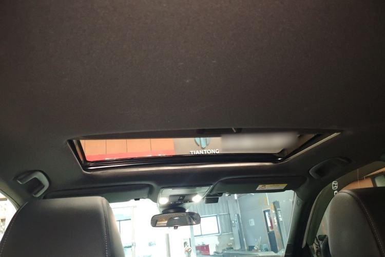 Used Honda Civic 2022 240TURBO CVT Dynamic Edition Headliner