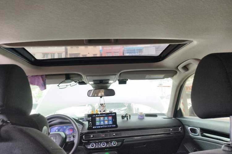 Used Honda Civic 2022 240TURBO CVT Dynamic Edition Headliner