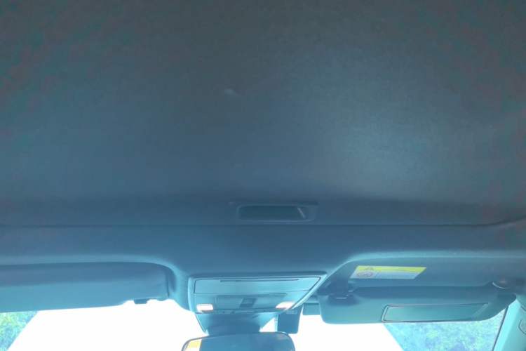 Used Honda Civic 2022 240TURBO CVT Dynamic Edition Headliner